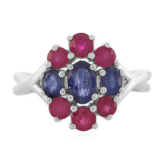 Bague en argent et Saphir bleu de Madagascar