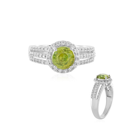 Bague en or et Sphène