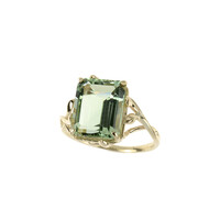Bague en or et Améthyste verte