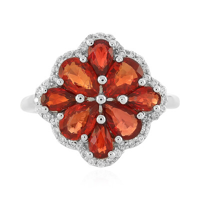 Bague en argent et Rubis rouge du soir