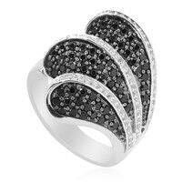 Bague en argent et Spinelle noir