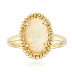 Bague en or et Opale blanche du Brésil