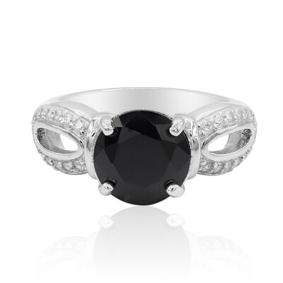 Bague en argent et Spinelle noir
