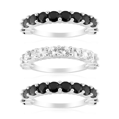 Bague en argent et Spinelle noir