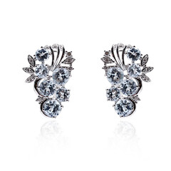 Boucles d'oreilles en argent et Topaze bleu ciel