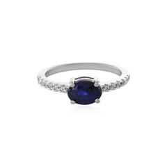 Bague en argent et Saphir bleu de Madagascar