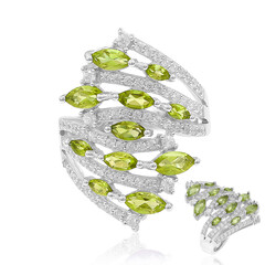 Bague en argent et Péridot de Birmanie