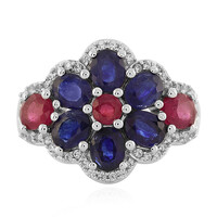 Bague en argent et Saphir bleu de Madagascar
