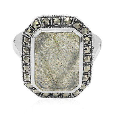 Bague en argent et Labradorite