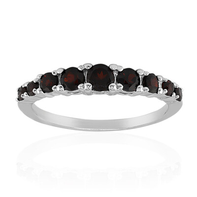 Bague en argent et Grenat