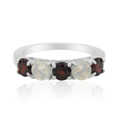 Bague en argent et Grenat