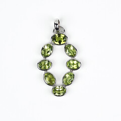 Pendentif en argent et Péridot