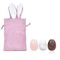 Figurine et Quartz rose