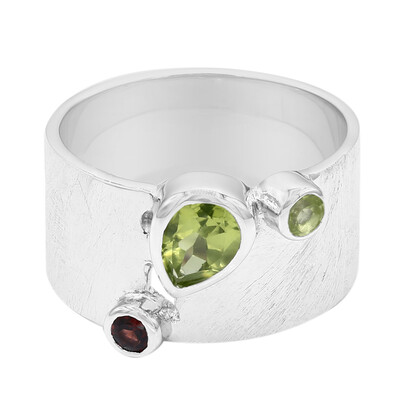 Bague en argent et Péridot (MONOSONO COLLECTION)