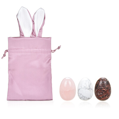 Figurine et Quartz rose
