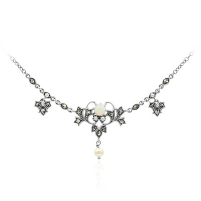 Collier en argent et Opale blanche