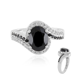 Bague en argent et Spinelle noir