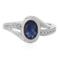 Bague en argent et Saphir bleu de Madagascar