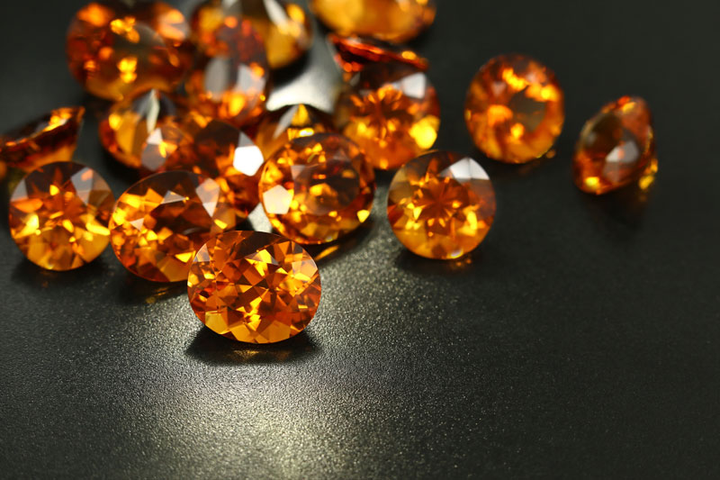 Citrine | Pierres fines et précieuses de A à Z avec Juwelo